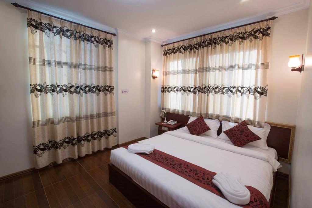 Taw Win Myanmar Hotel Mandalay Room photo